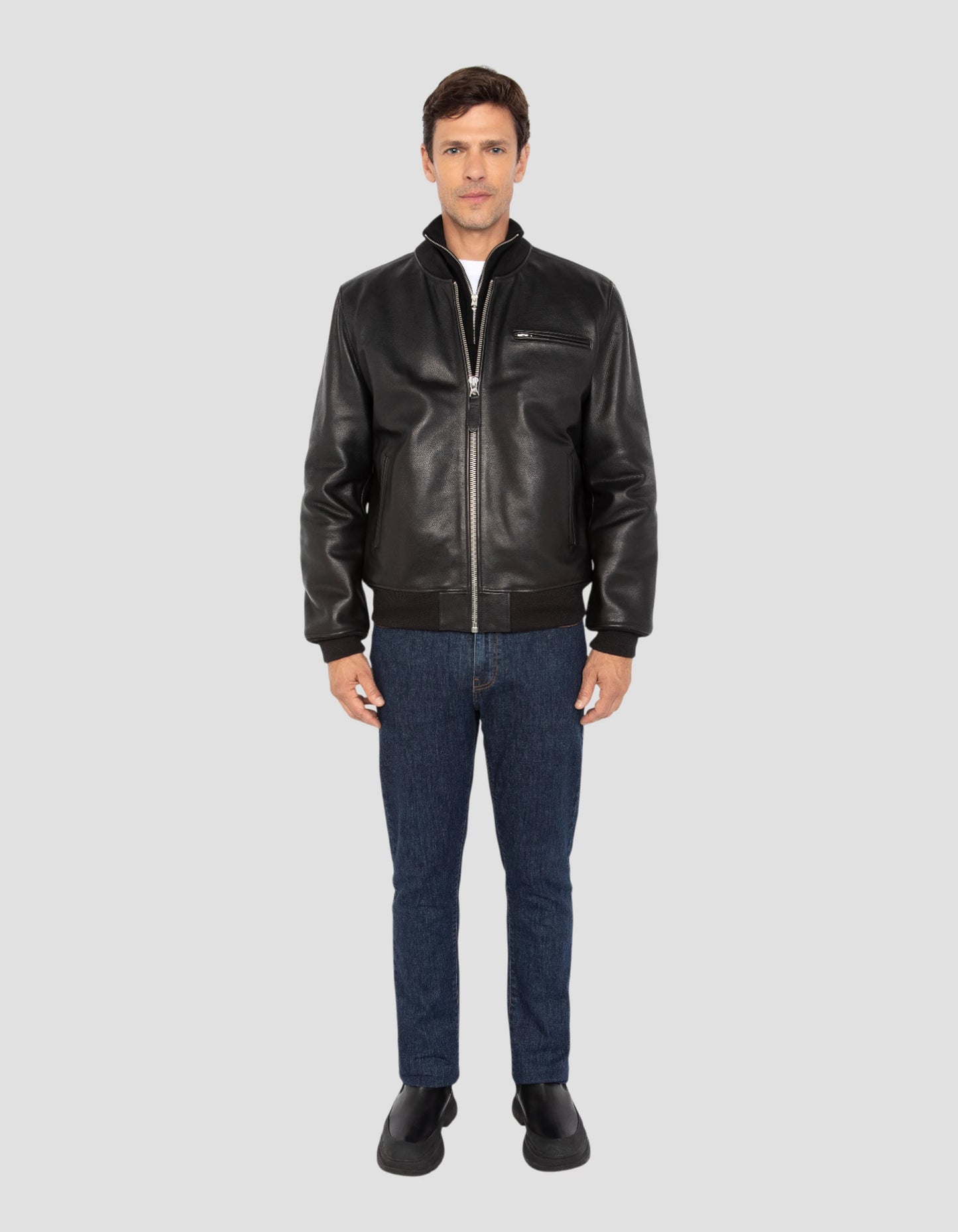 Blouson noir casual, cuir de vachette grainé