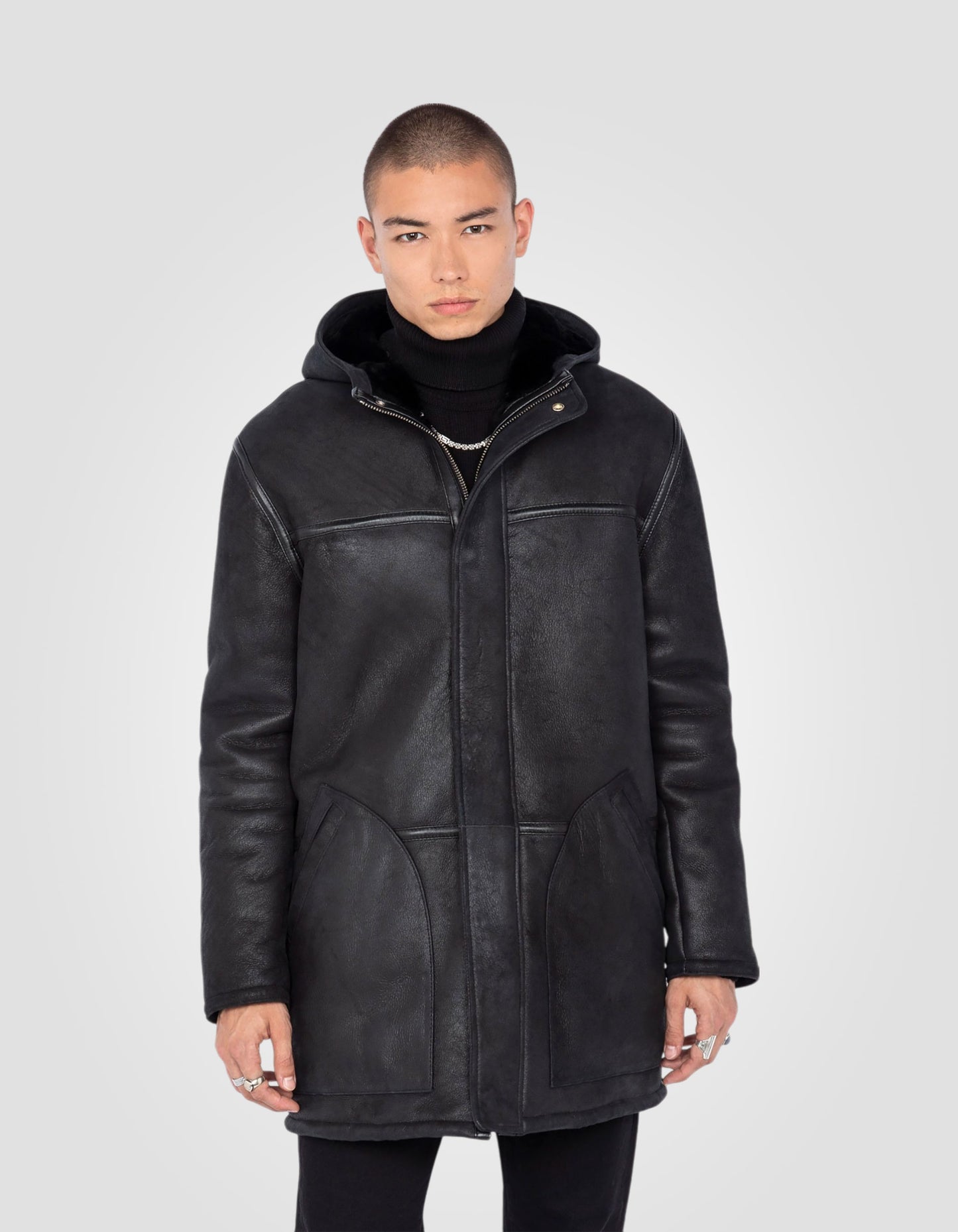 Manteau à capuche fixe, cuir de mouton