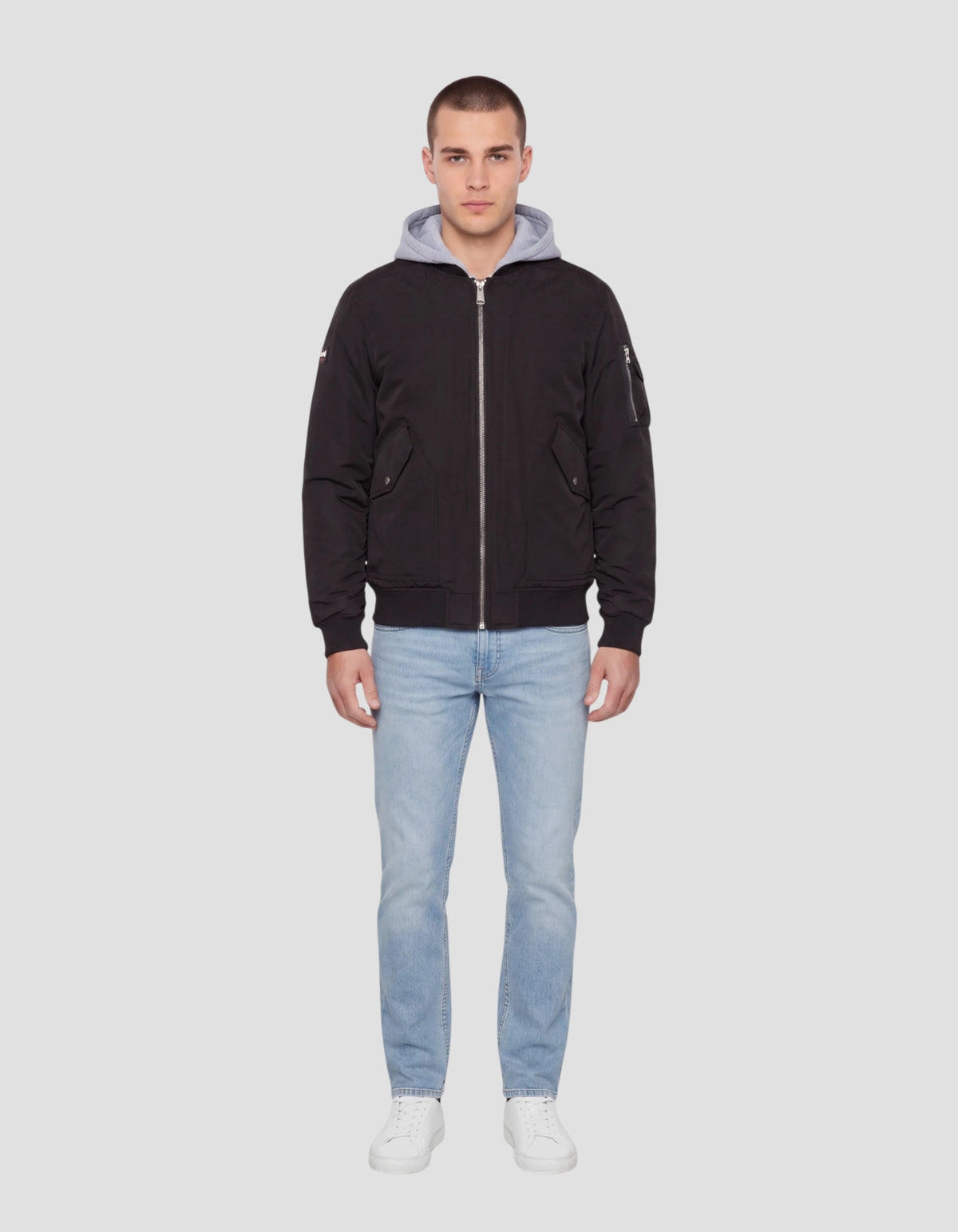 Bomber nero con cappuccio in felpa-1