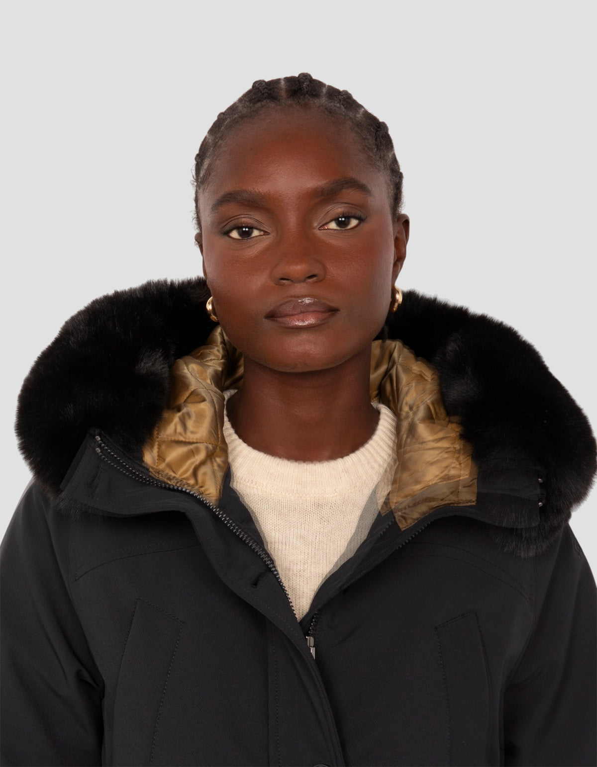 Schwarzer wasserabweisender Parka mit Kapuze