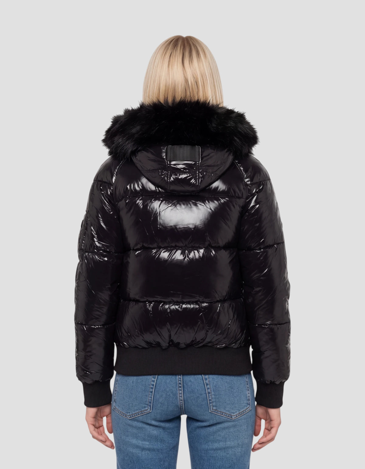 Blouson shiny à capuche noir