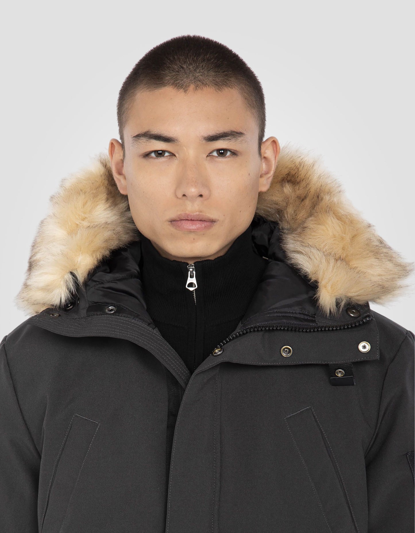 Parka d'hiver anthracite à capuche