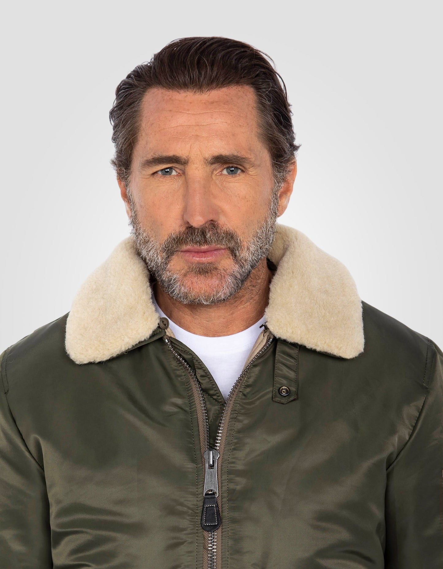 Khaki und beige Pilot in recyceltem Nylon