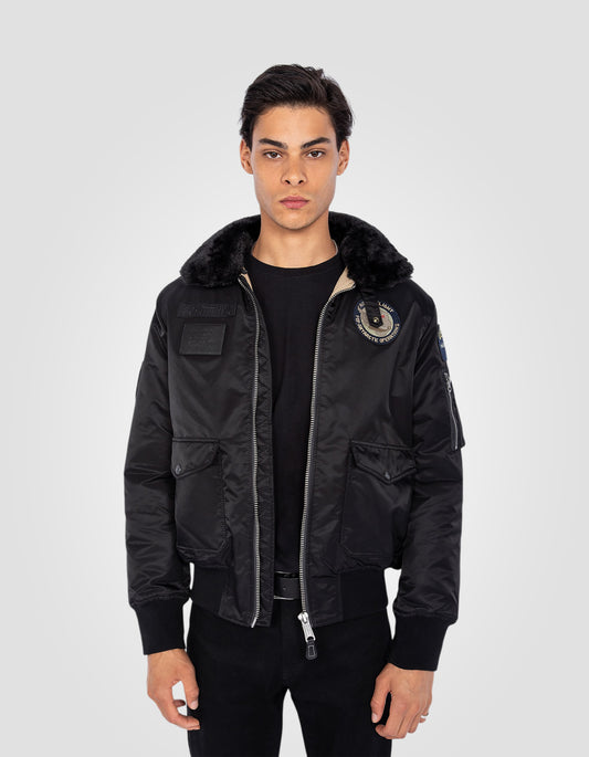 Bumber Black Pilot in recyceltem Nylon