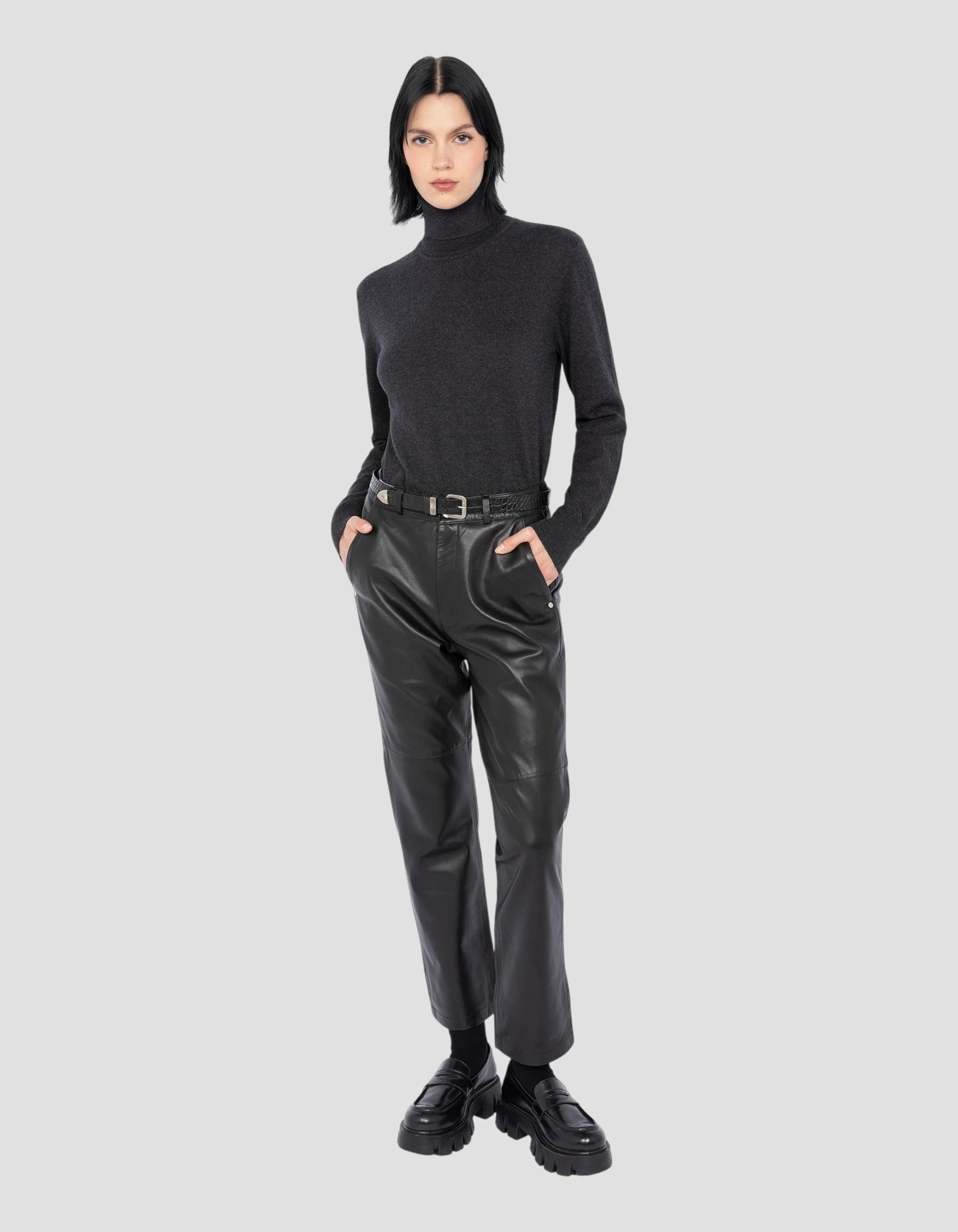 Pull Color Rolled Anthracite in fine mesh - Plbeal4W