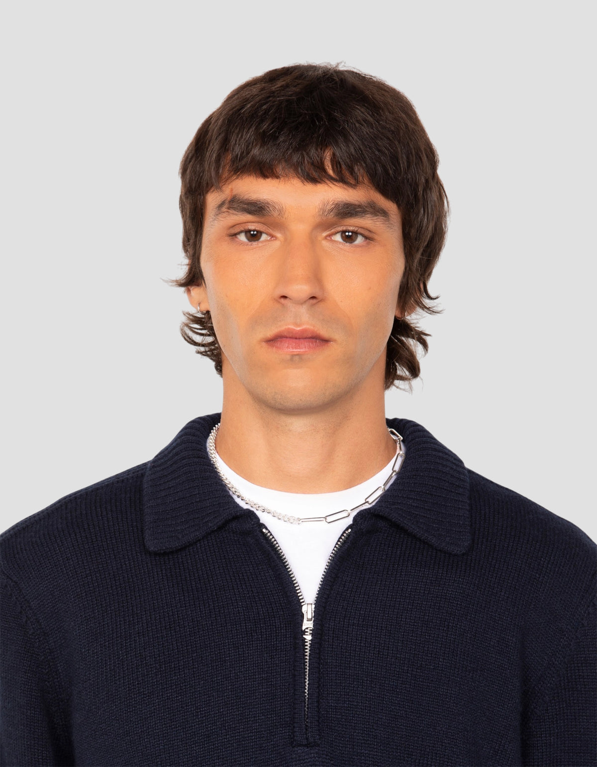 Maglione blu navy con colletto polo con zip e lavorazione a maglia fantasia-4