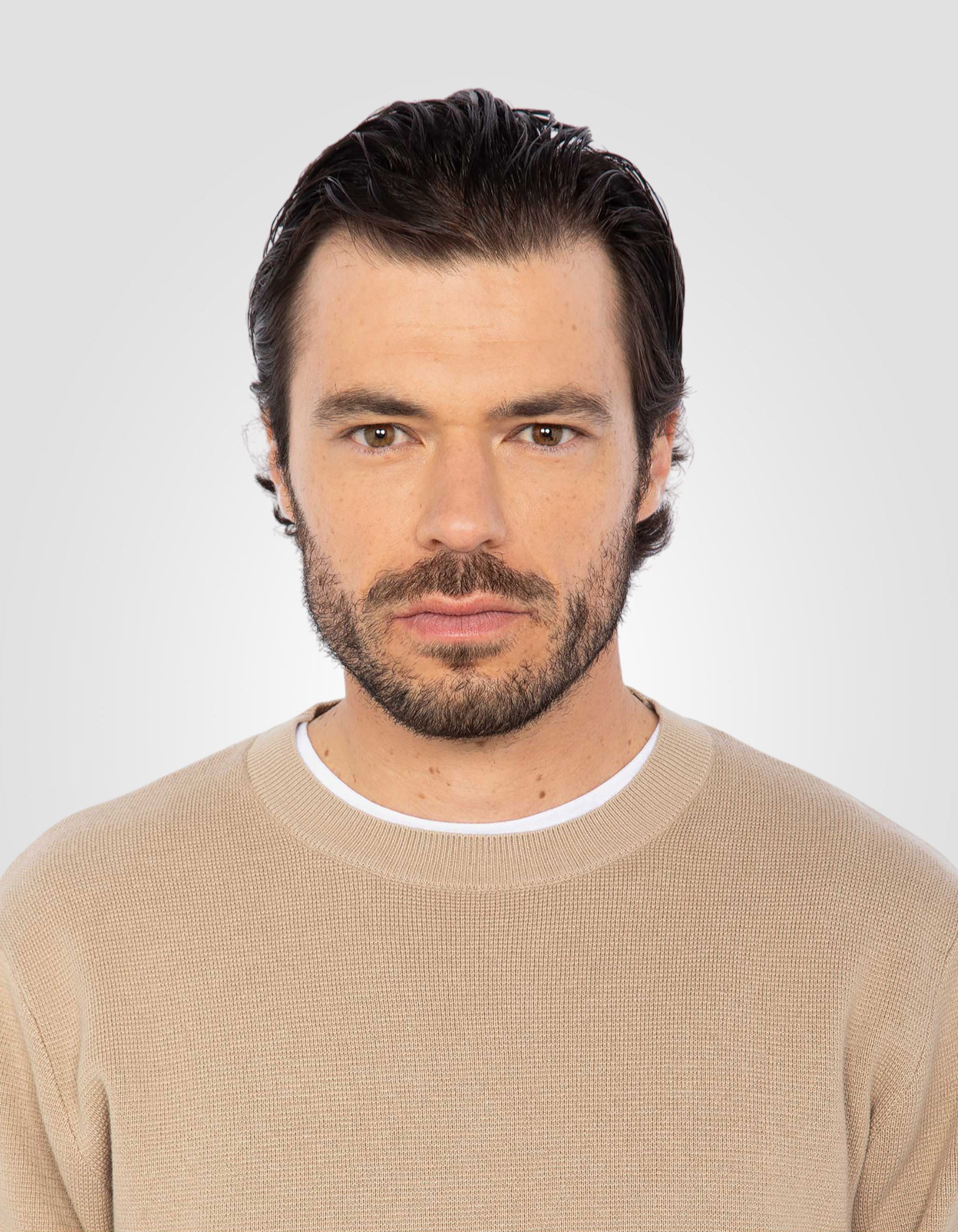 Pull militaire mastic à col rond-4