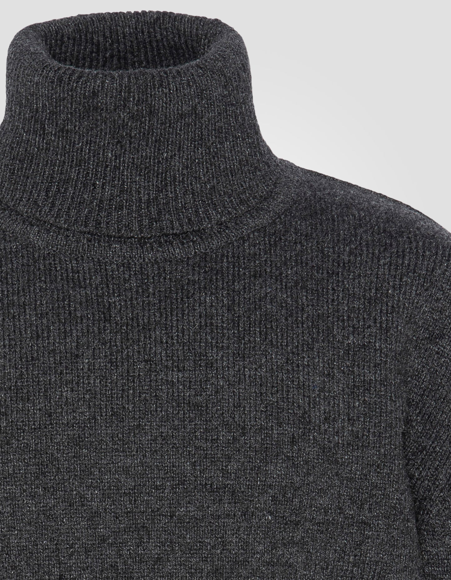 Pull col roulé recyclé