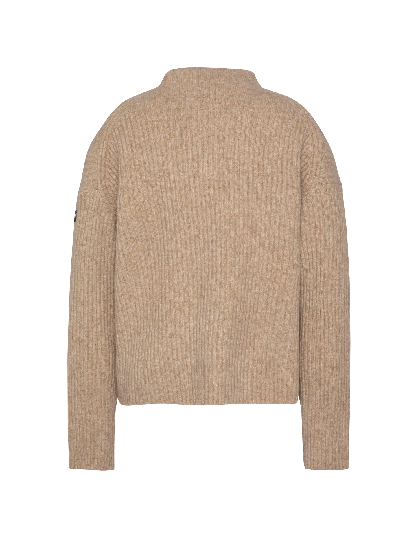 Kamelfarbener Rippstrickpullover mit hohem Kragen