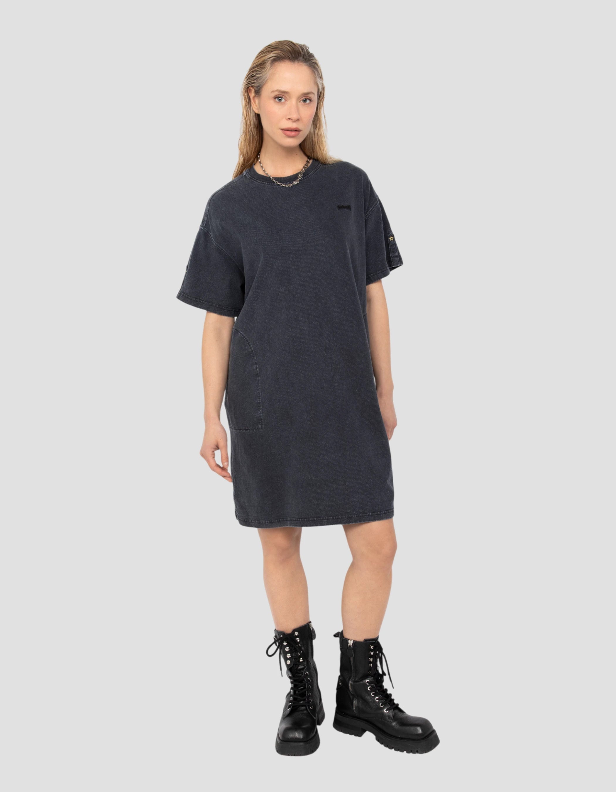 Robe t-shirt noire effet délavé-1