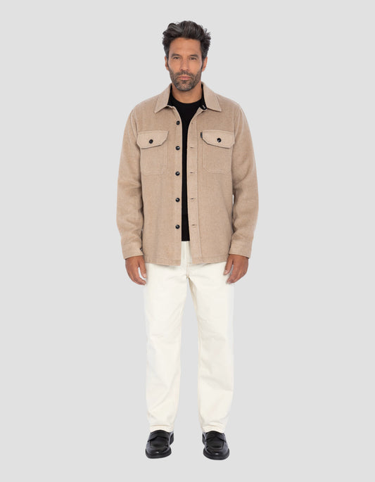 Cirugía abotonada de Beige Whited