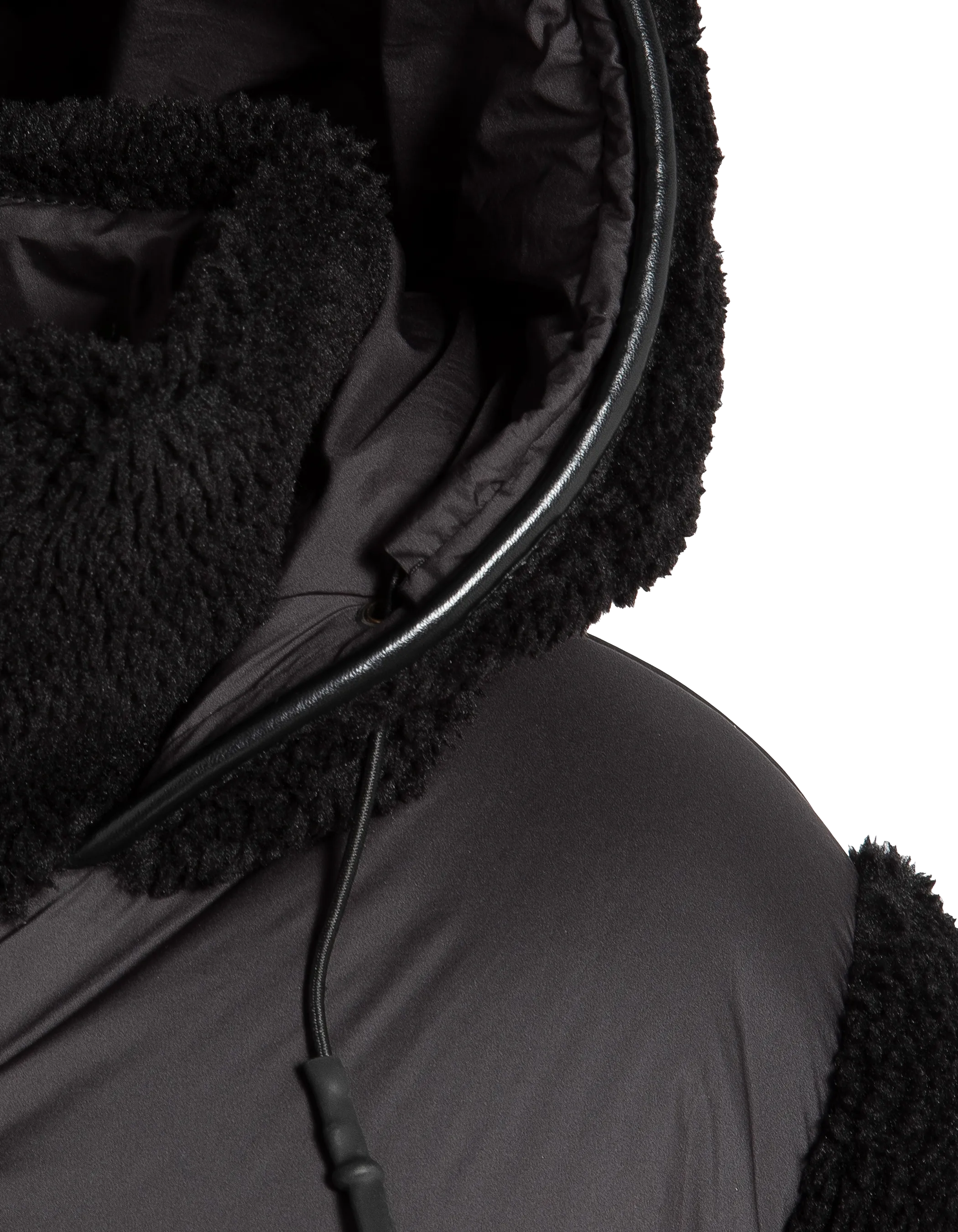 Chaqueta negra con cuello de piel sintética extraíble-6