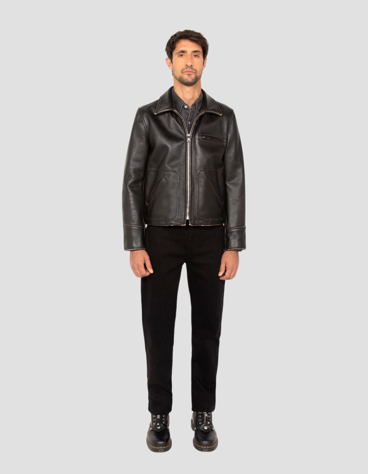 Chaqueta negra “Delivery From Nowhere”