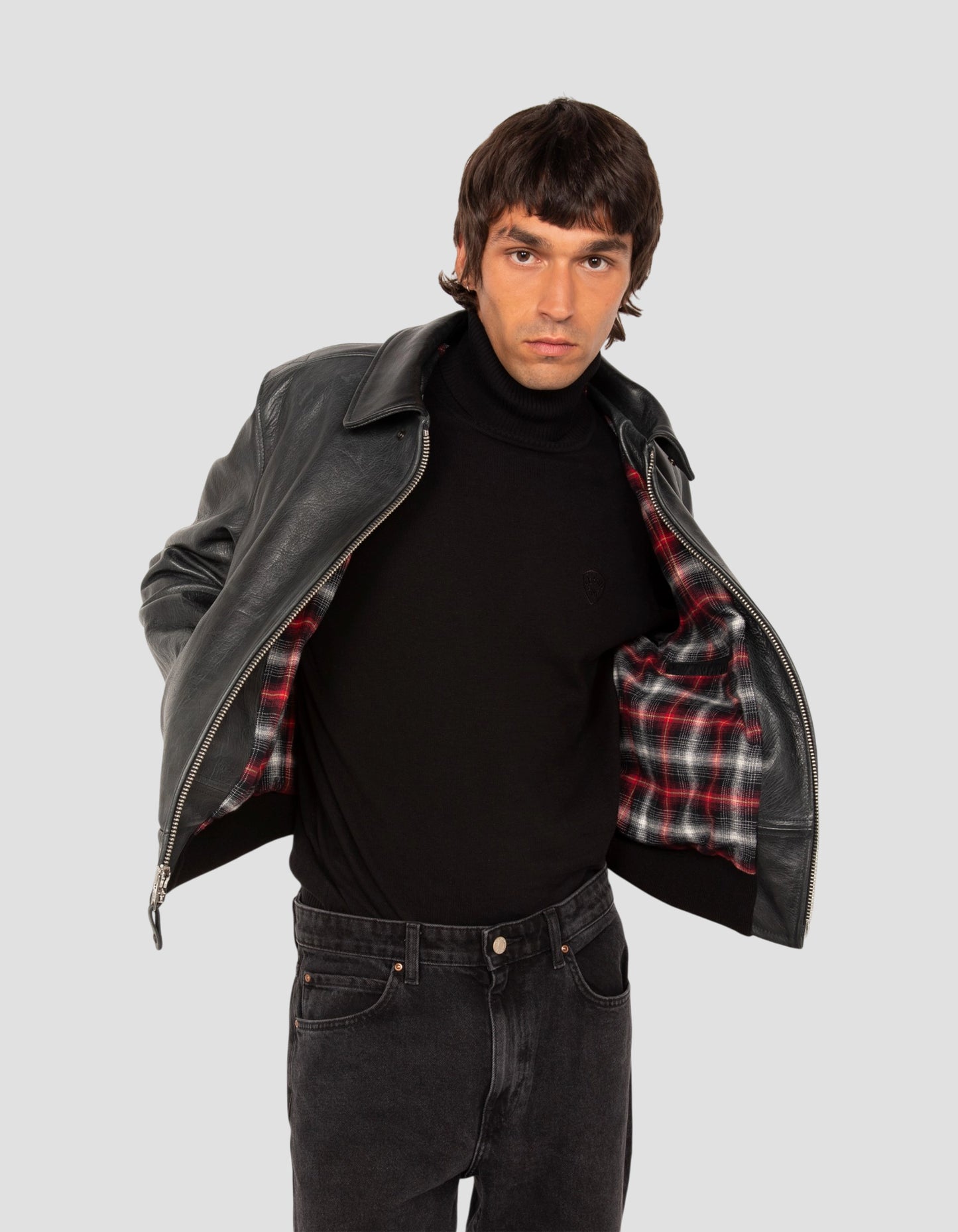Cazadora bomber negra “Asbury Park”