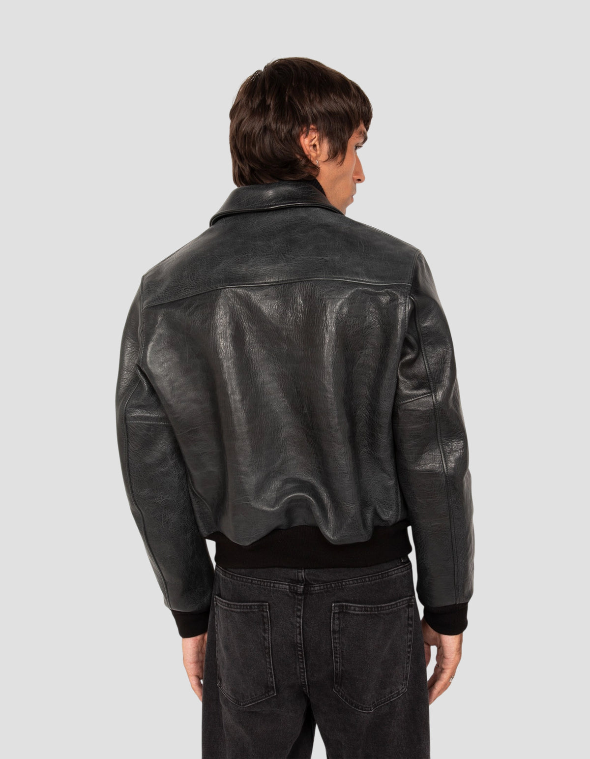 Cazadora bomber negra “Asbury Park”
