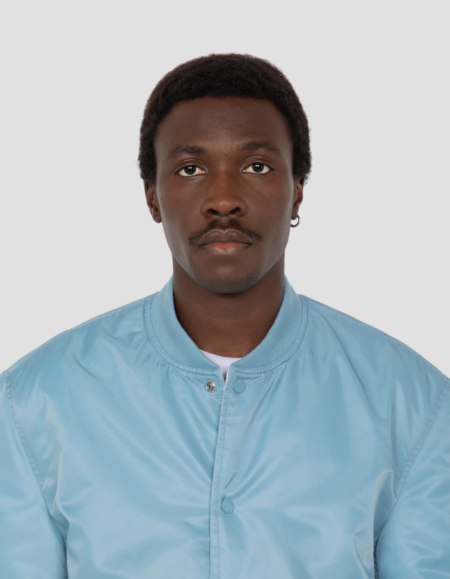 Chaqueta urbana oversize celeste