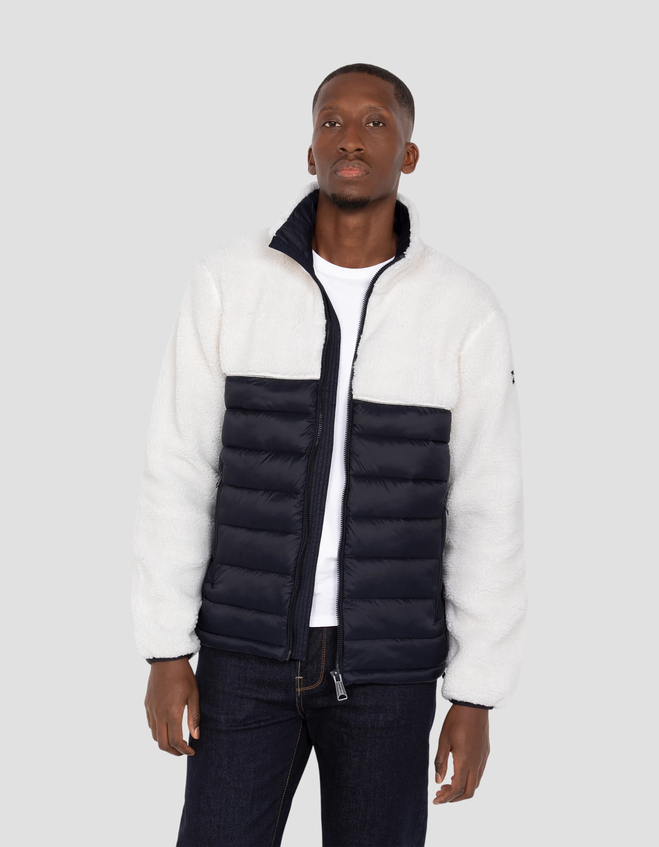 Veste blance cassé et bleu marine bi matière sherpa et nylon doudouné-4