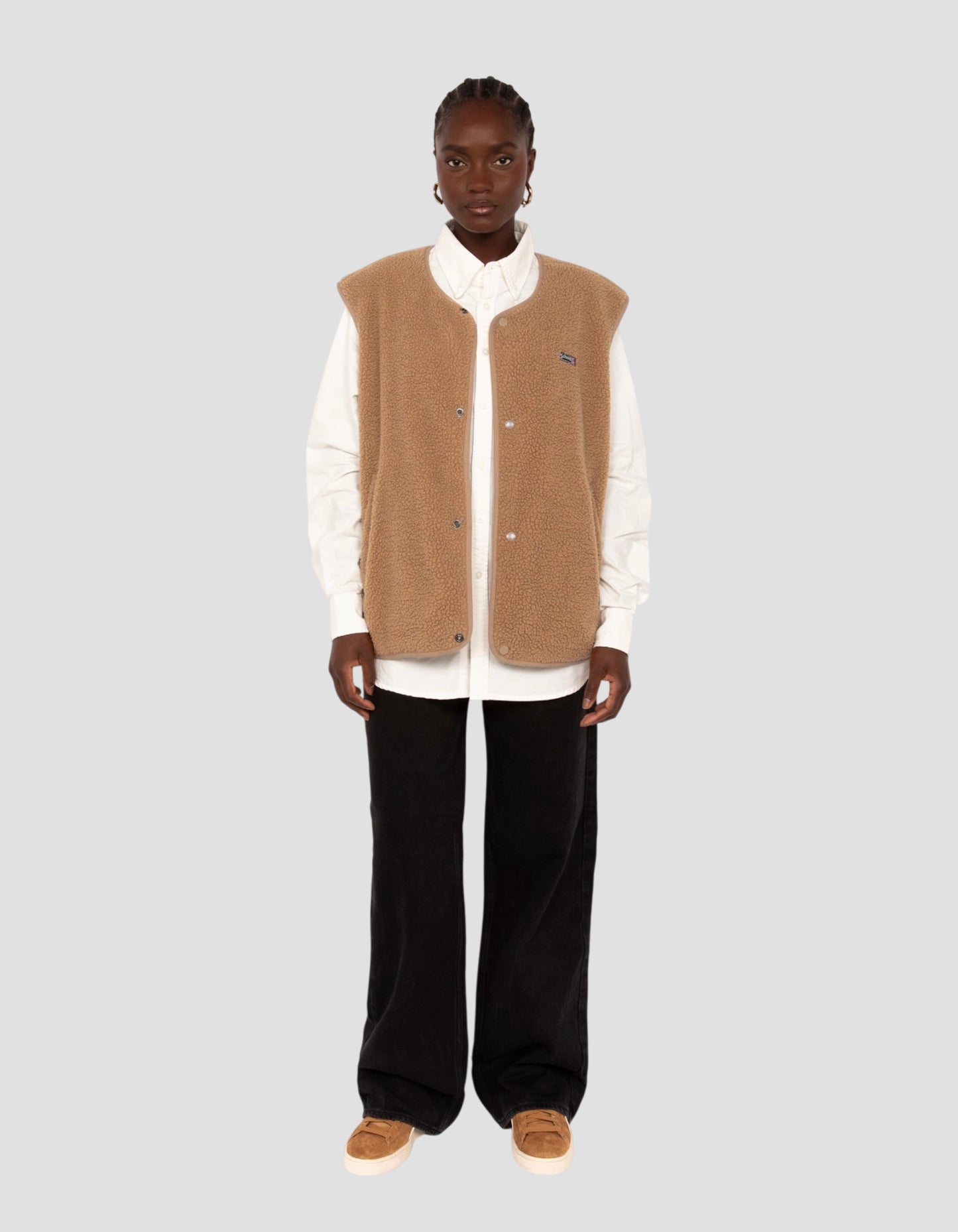 Chaleco sherpa beige sin mangas