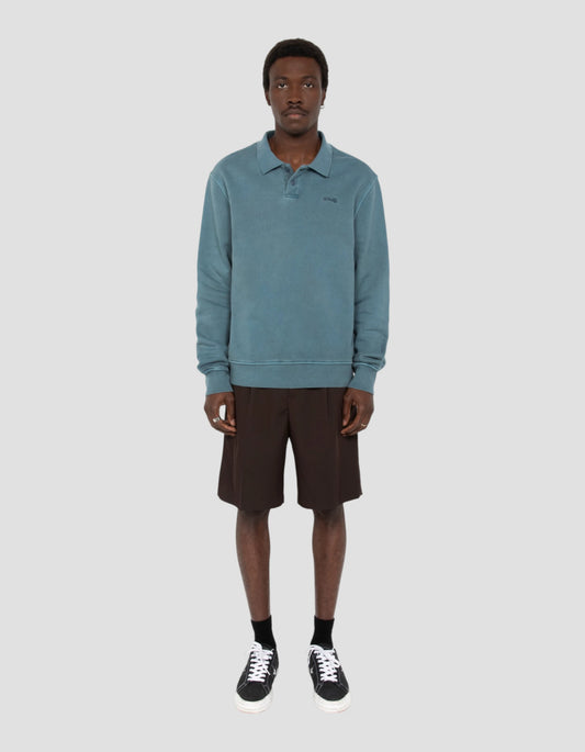 Felpa blu collo polo, effetto delavè