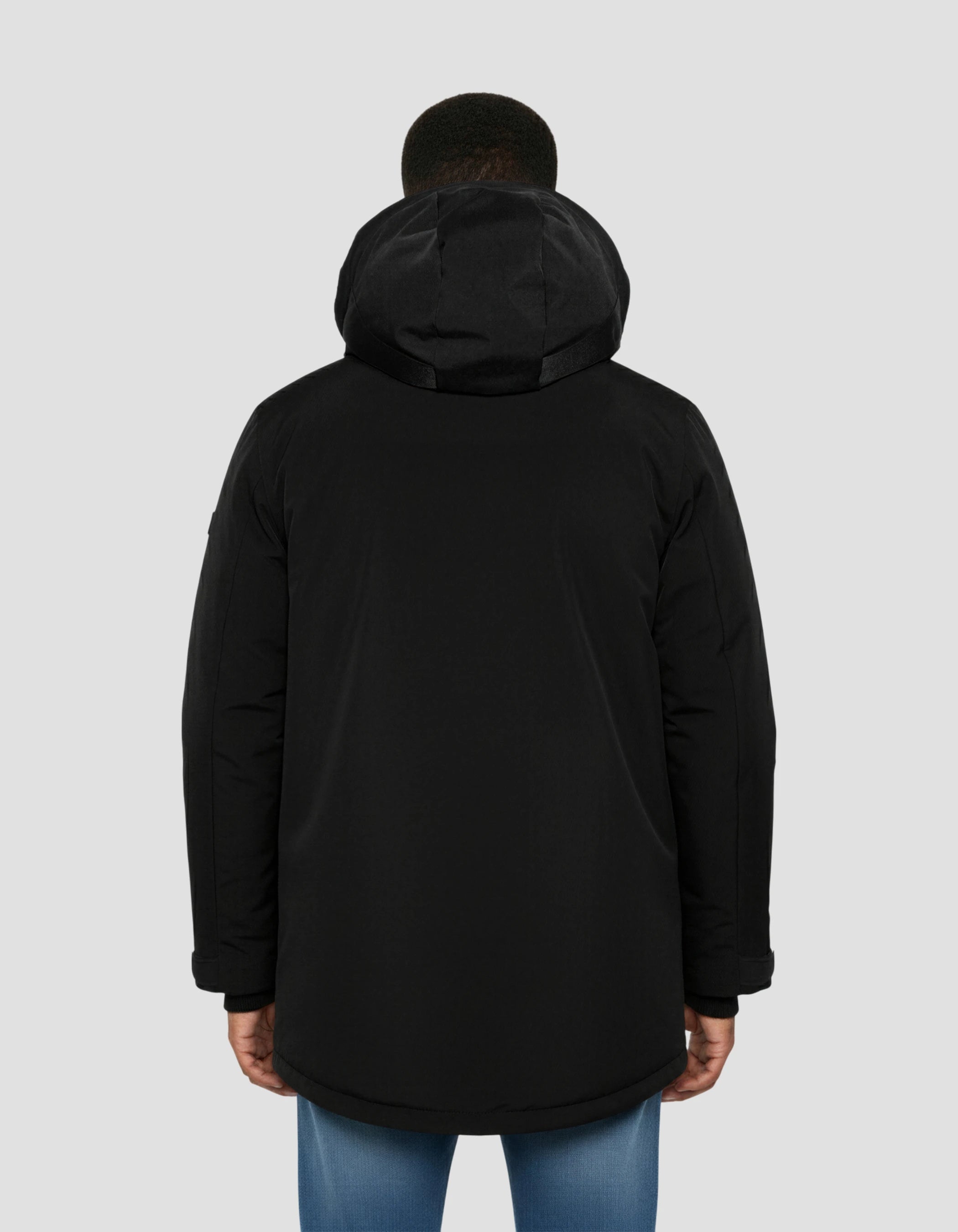 Schwarzer Parka mit Multipoche-4