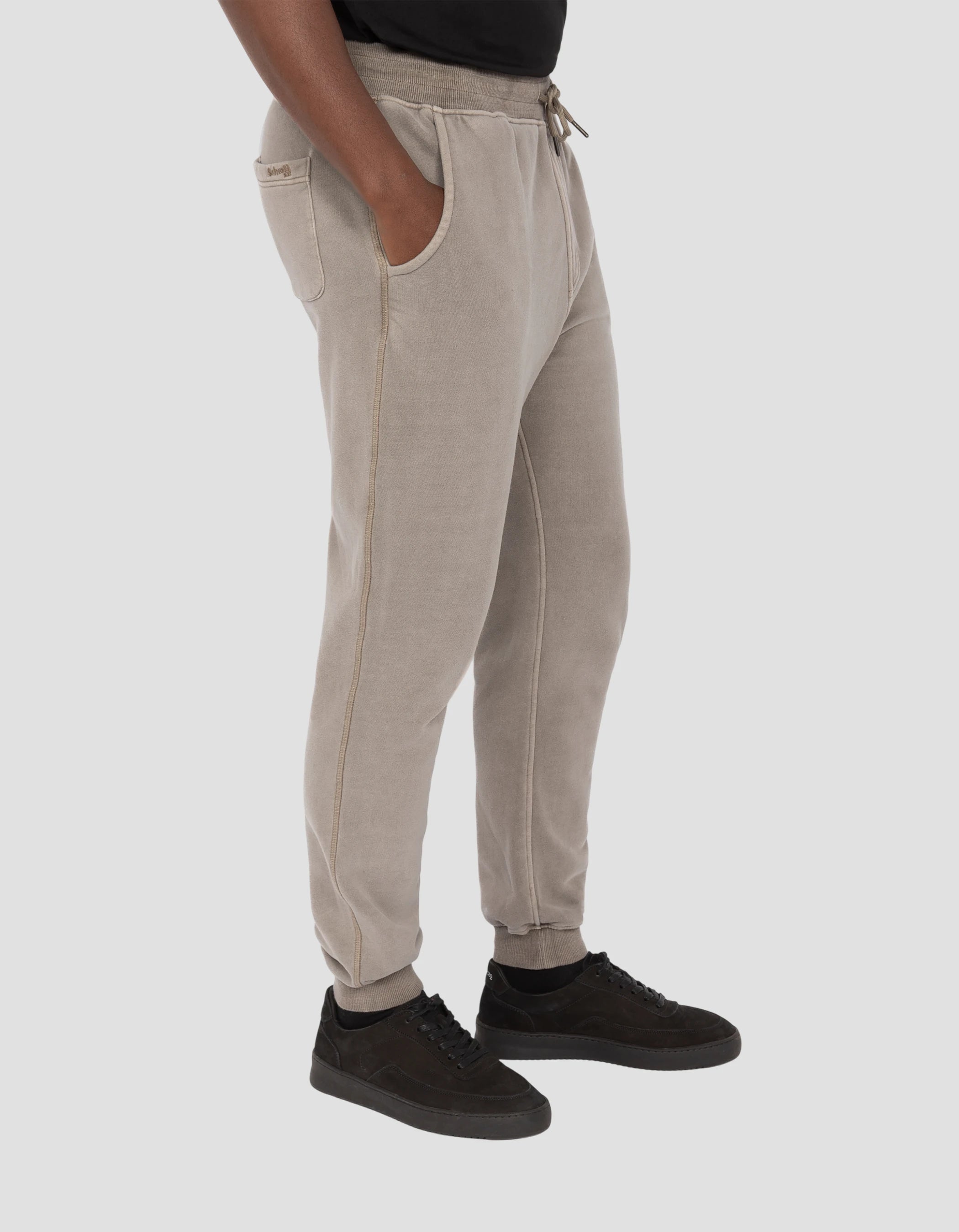 Pantalon de survêtement taupe, effet délavé-1