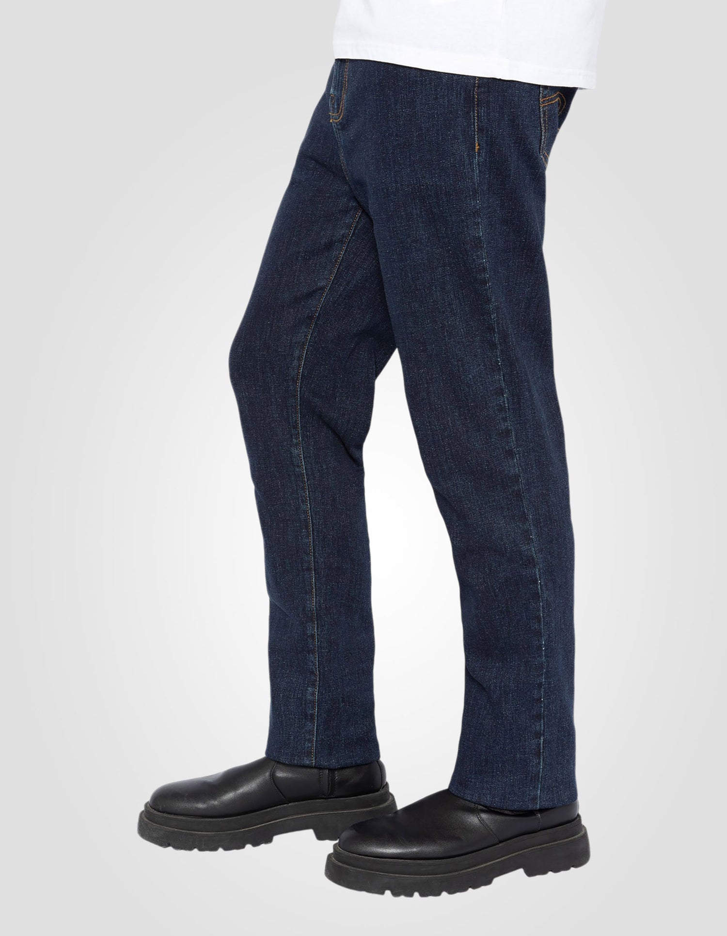 Straight jeans