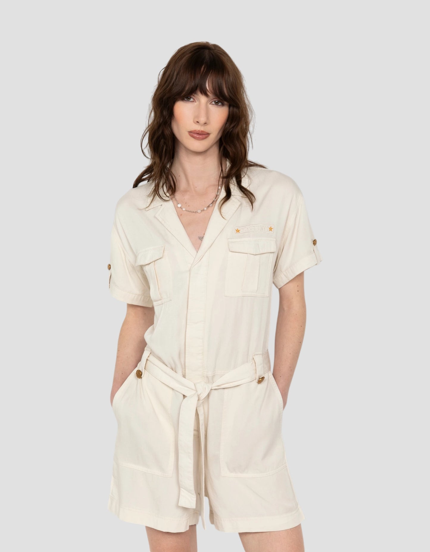 Combishort army légère blanc cassé