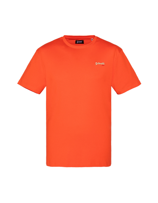 Kinder mit dem gestickten orangefarbenen T-Shirt
