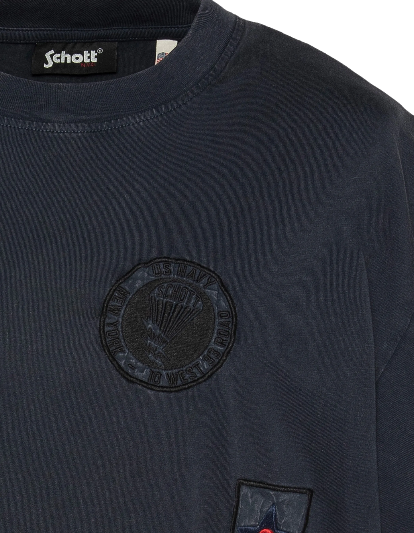 Army t-shirt patched navy blue, vintage effect