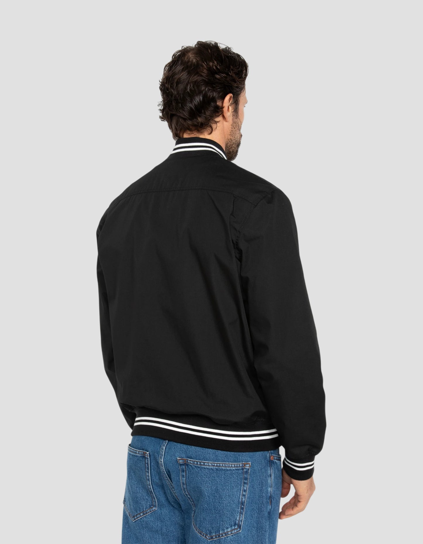 Blouson varsity noir déperlant