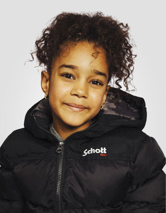 Doudoune à capuche noire enfant