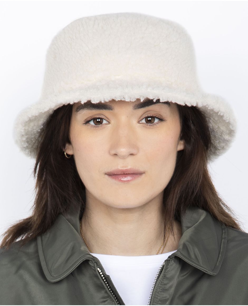 Sherpa fleece bucket hat