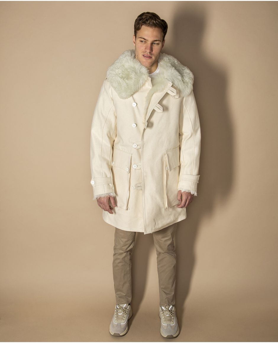 Heavy parka with oversize collar